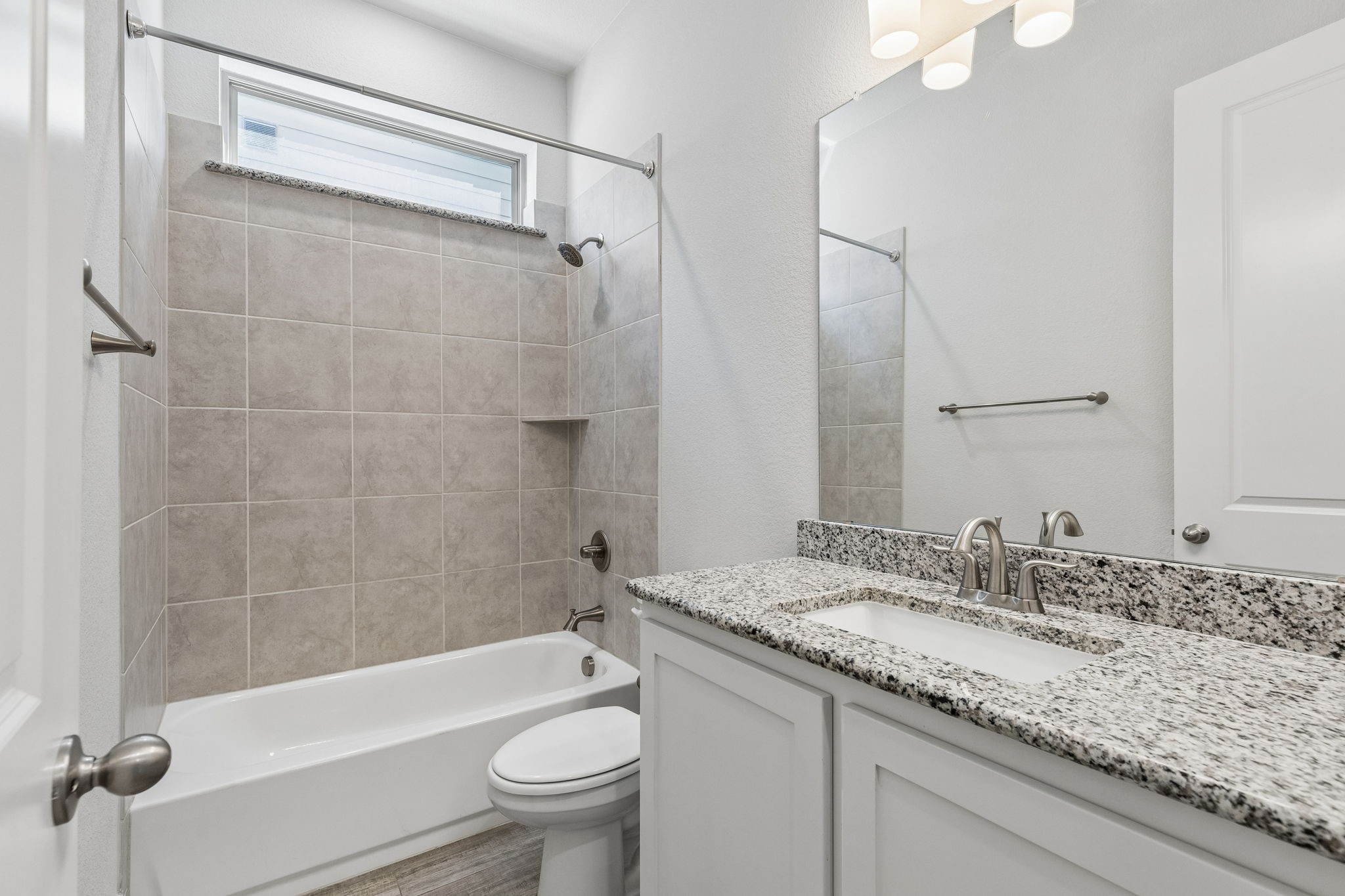 1908 Roundtree Circle E Fort Worth TX 76008