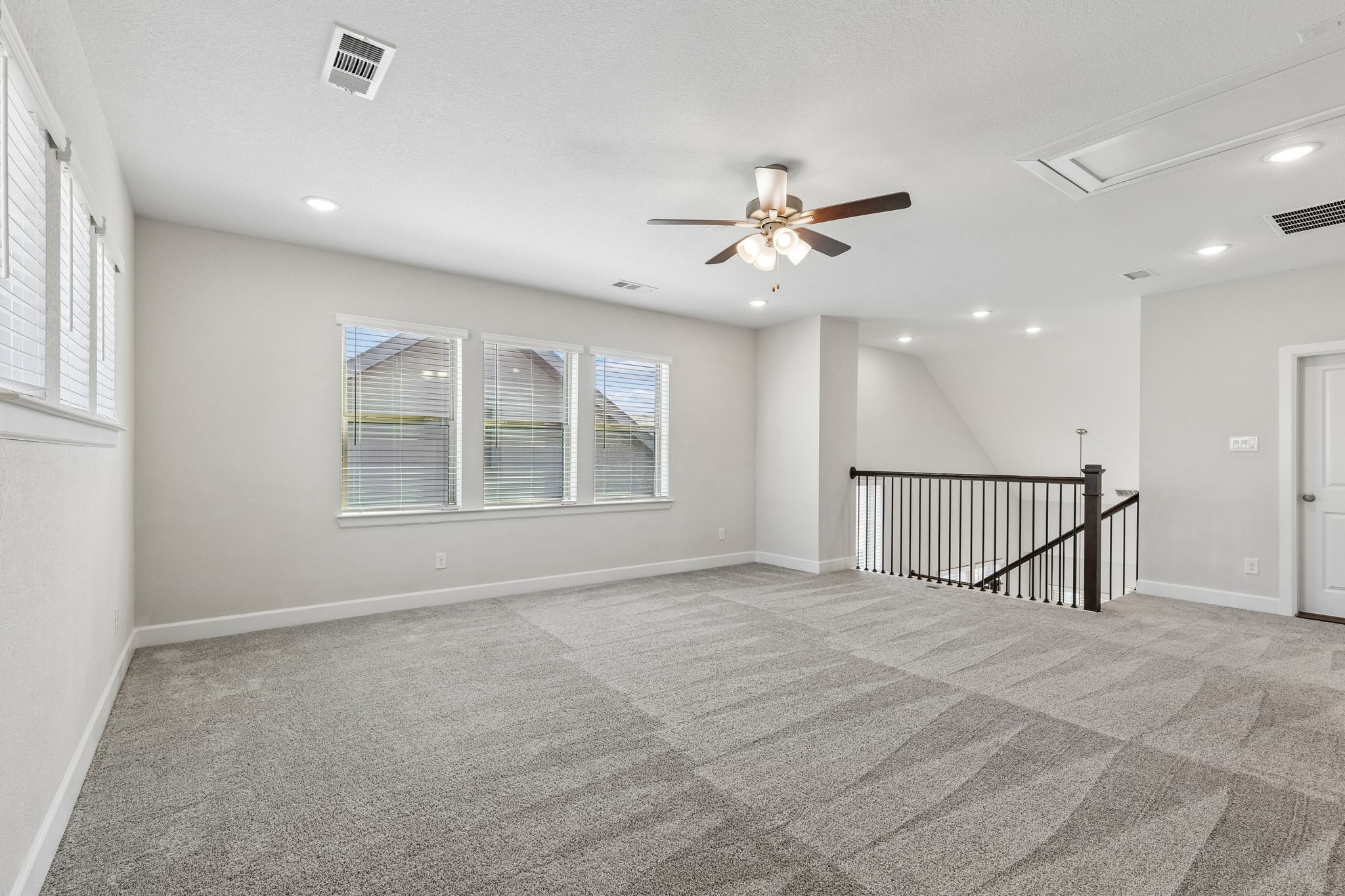 1908 Roundtree Circle E Fort Worth TX 76008