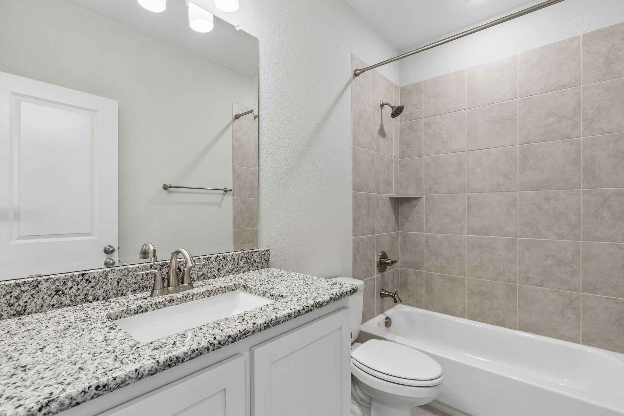 1908 Roundtree Circle E Fort Worth TX 76008