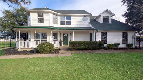 5909 County Road 488 Nevada TX 75173
