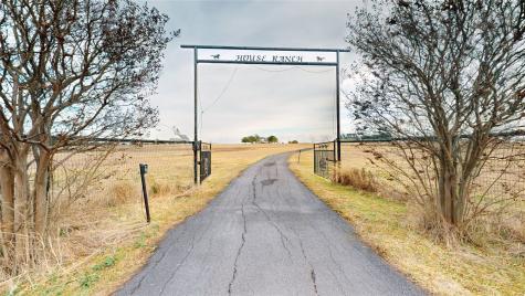 5909 County Road 488 Nevada TX 75173