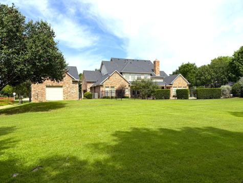 4200 Equestrian Way Flower Mound TX 75028