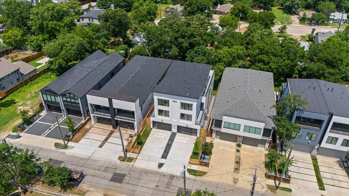 2327 Vagas Street Dallas TX 75219