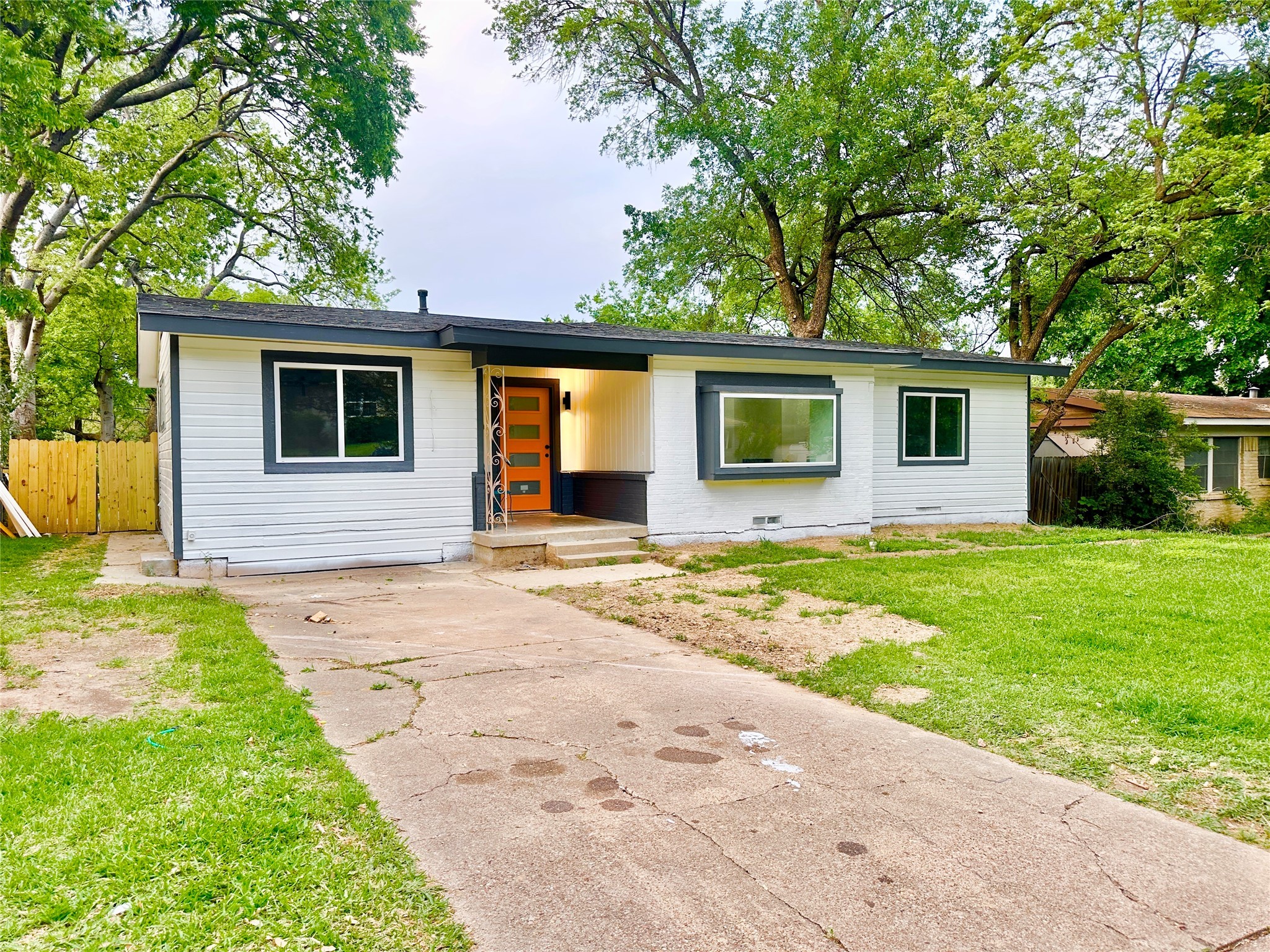 1206 Burleson Street Grand Prairie TX 75050