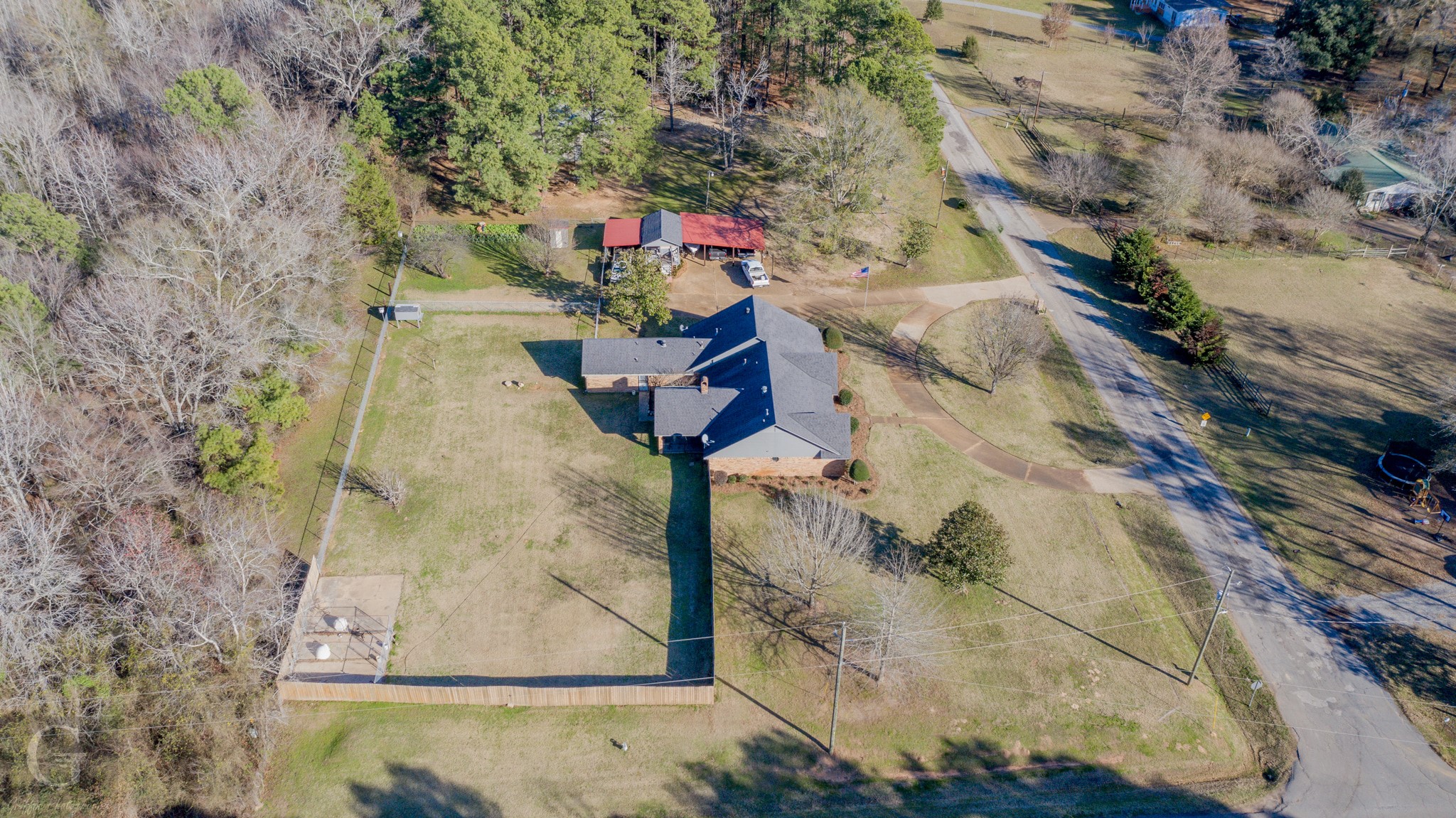 111 White Road Frierson LA 71027