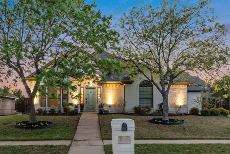 8341 Red Rose Trail North Richland Hills TX 76182
