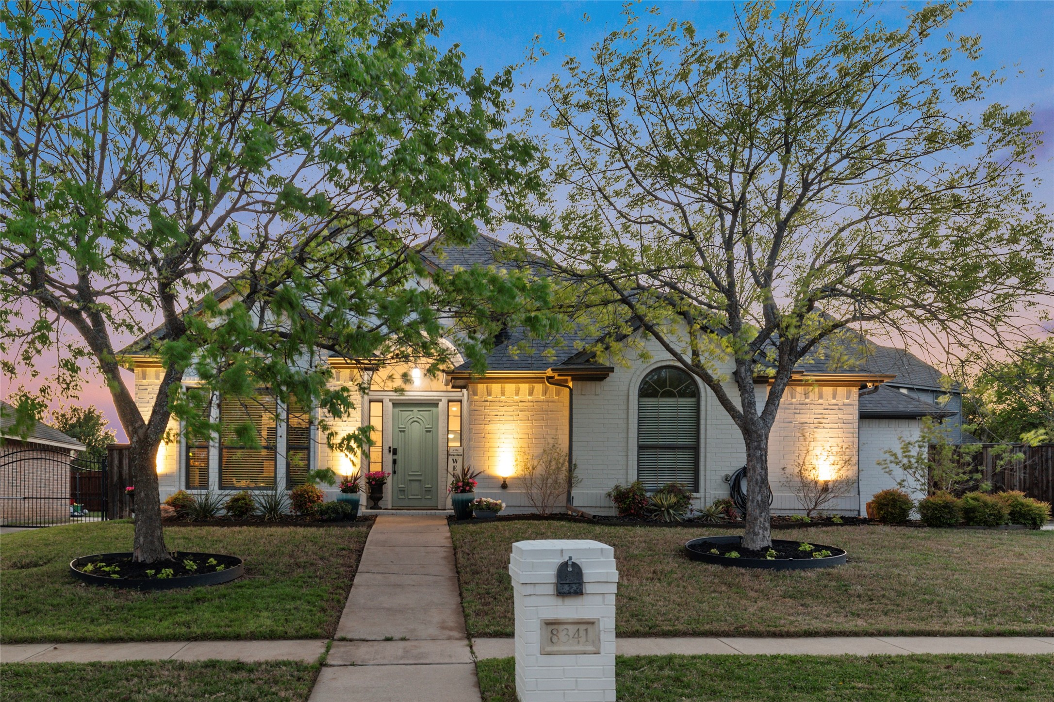 8341 Red Rose Trail North Richland Hills TX 76182