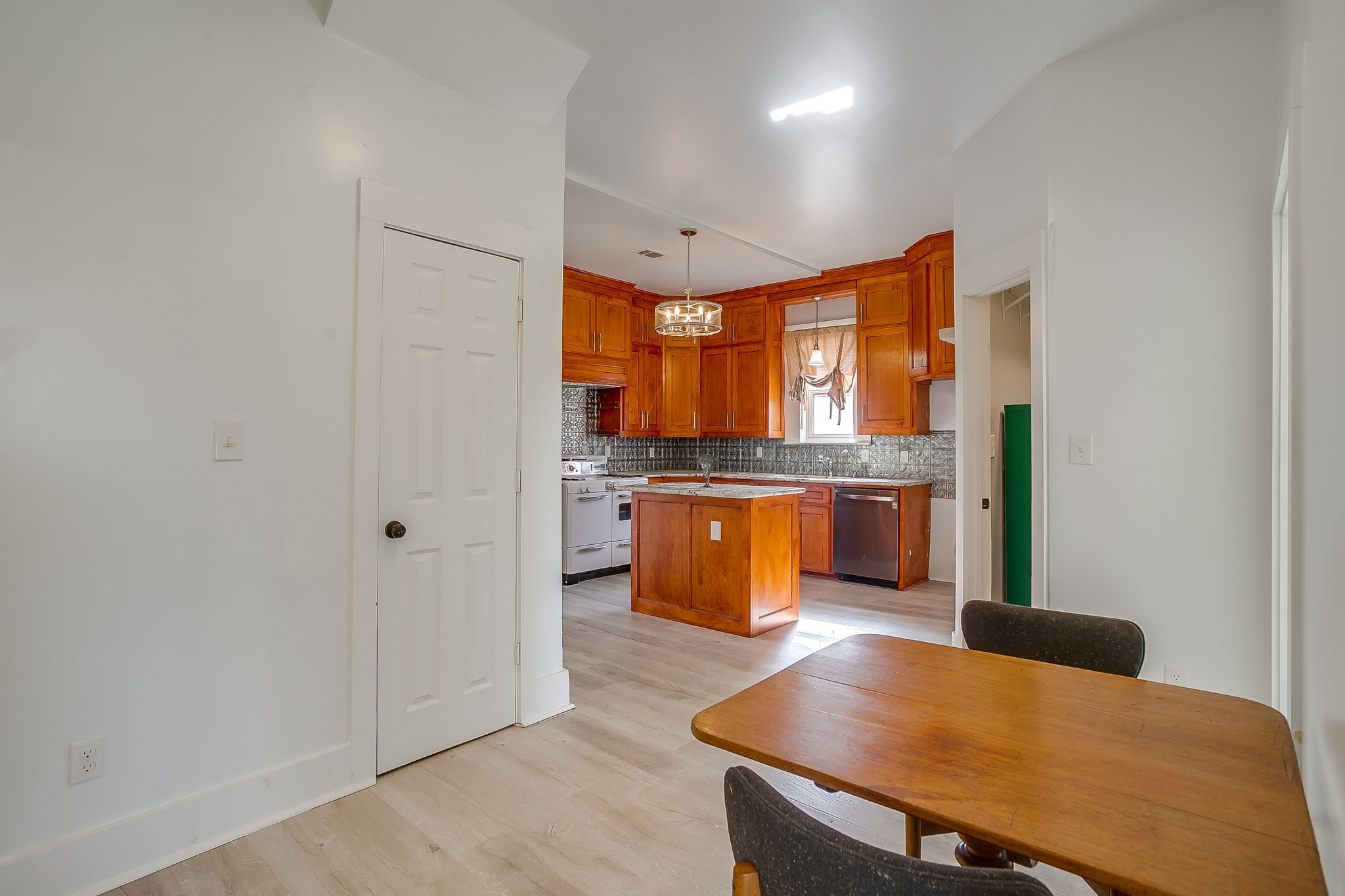 1014 W Arlington Avenue Fort Worth TX 76110
