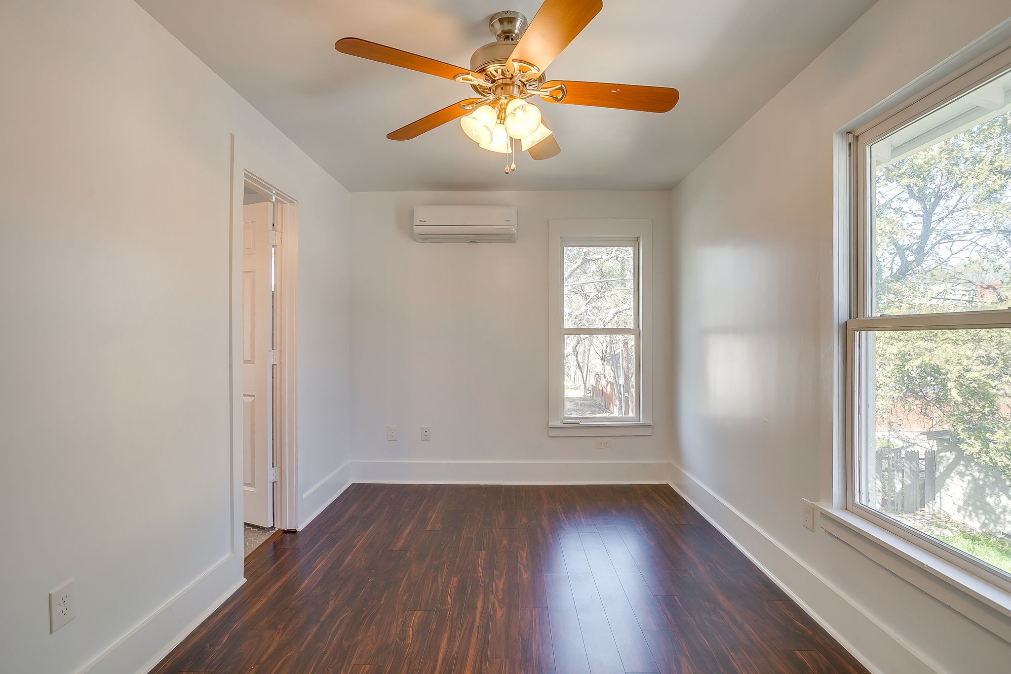 1014 W Arlington Avenue Fort Worth TX 76110