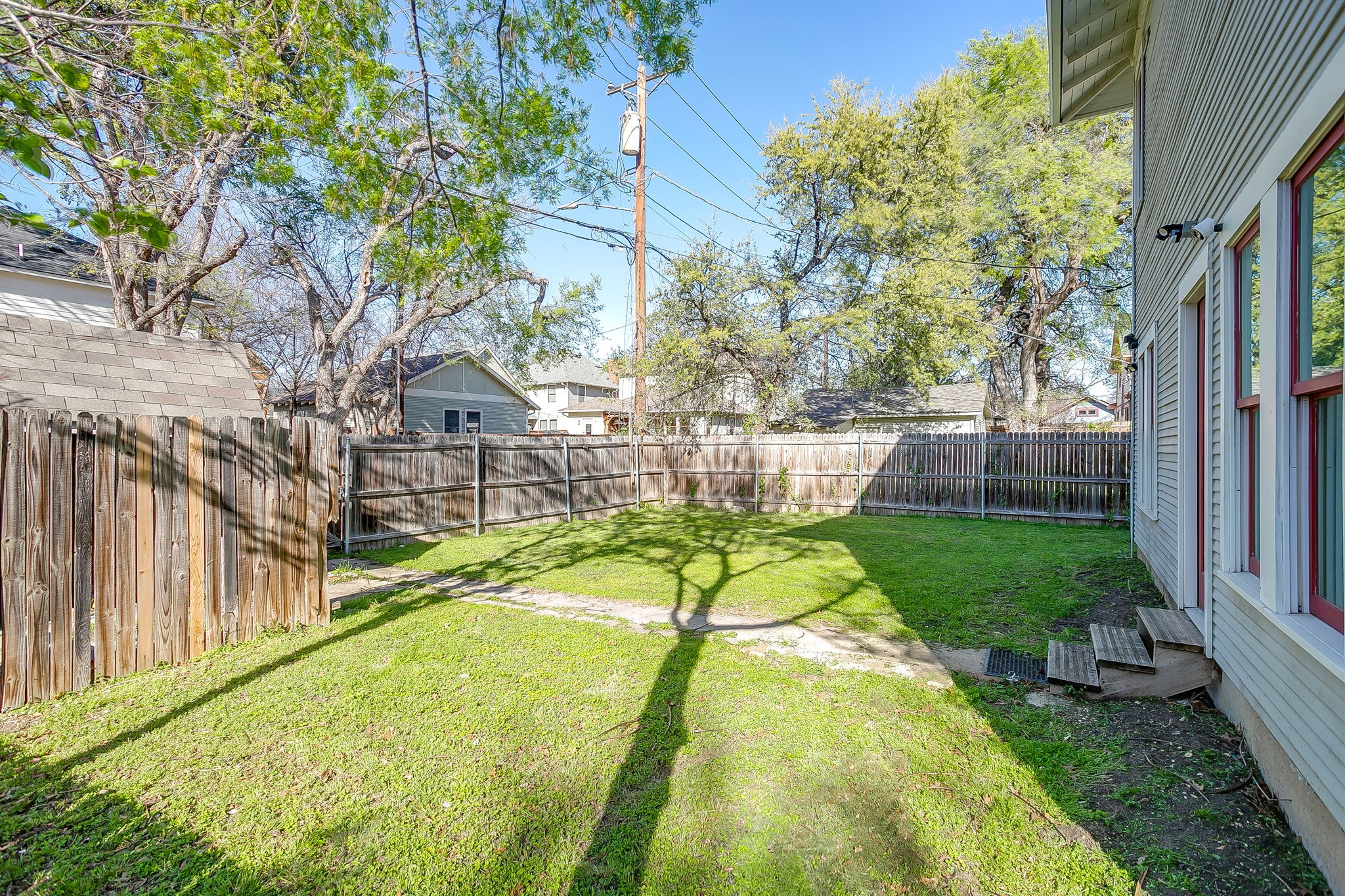 1014 W Arlington Avenue Fort Worth TX 76110