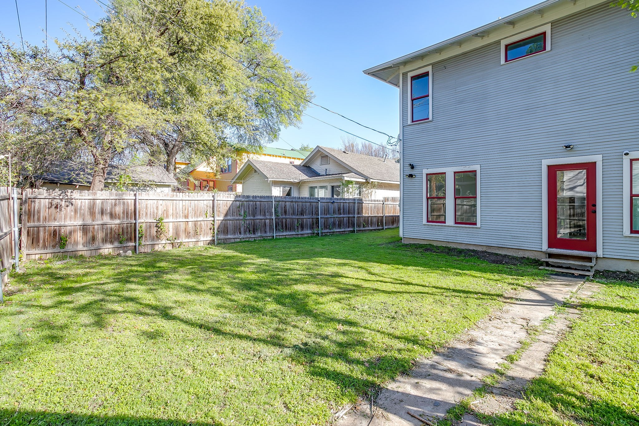 1014 W Arlington Avenue Fort Worth TX 76110