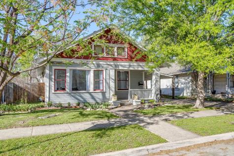 1014 W Arlington Avenue Fort Worth TX 76110