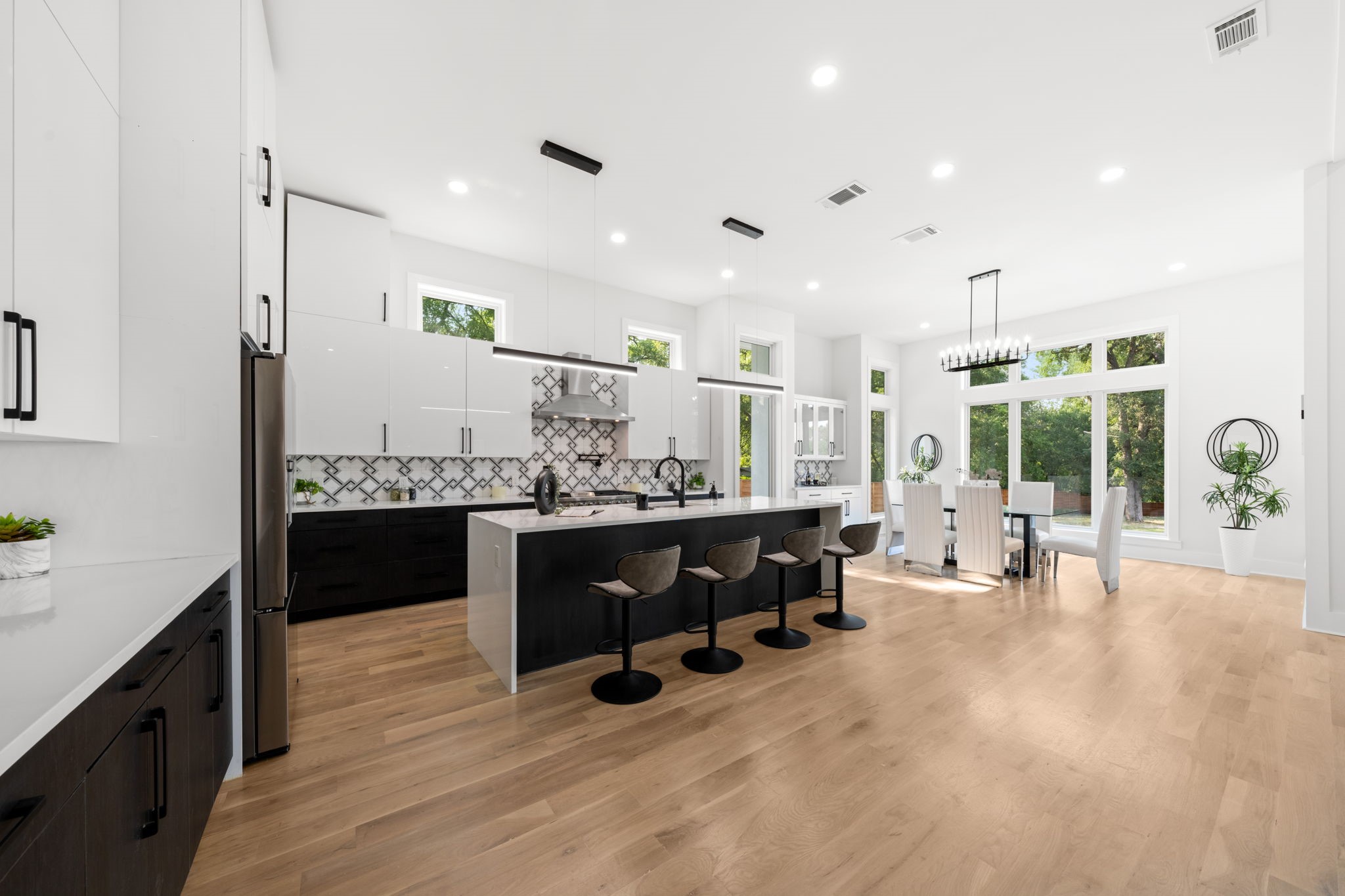 3115 Gibbs Williams Road Dallas TX 75233