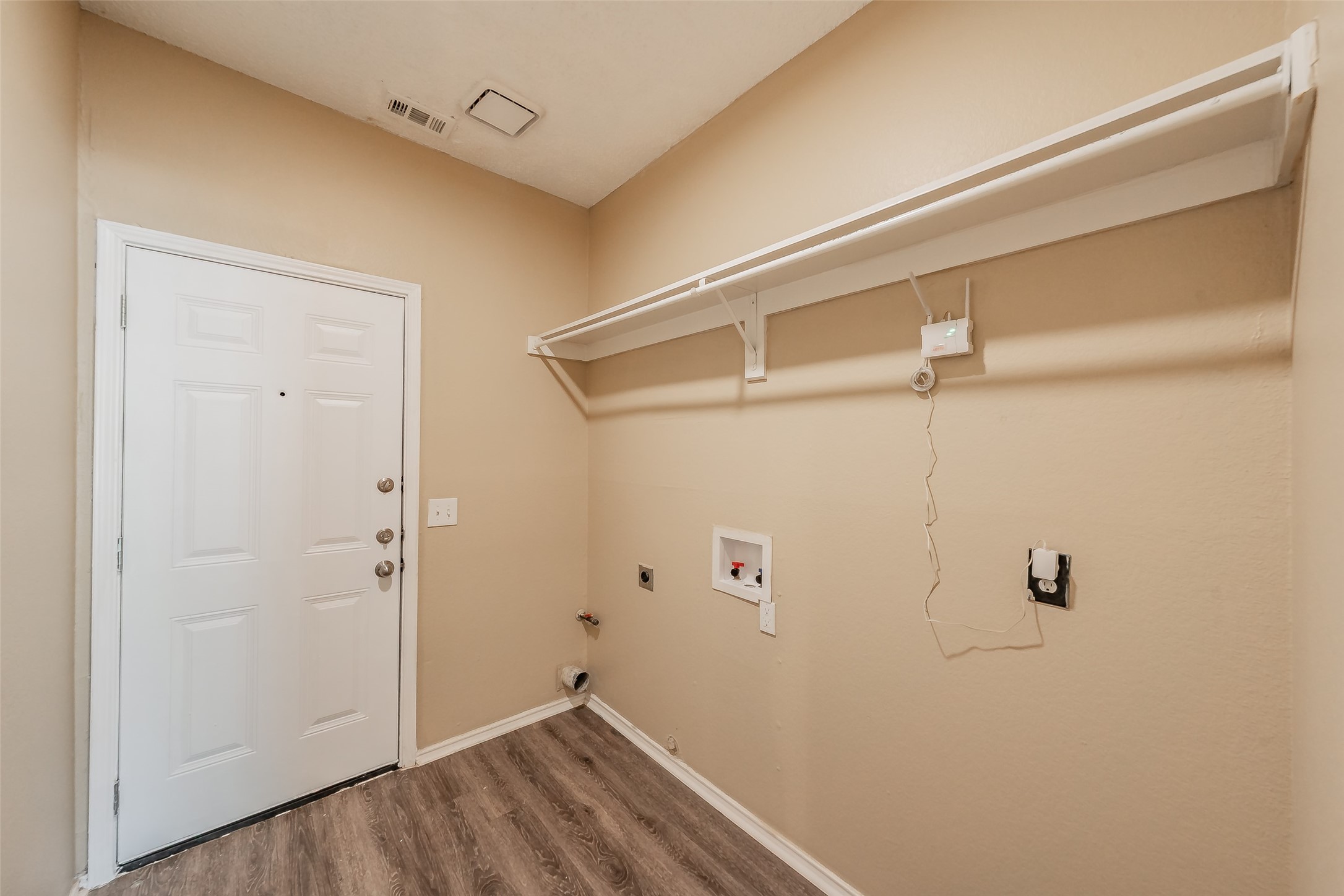 1301 Woodthorpe Drive Mesquite TX 75181