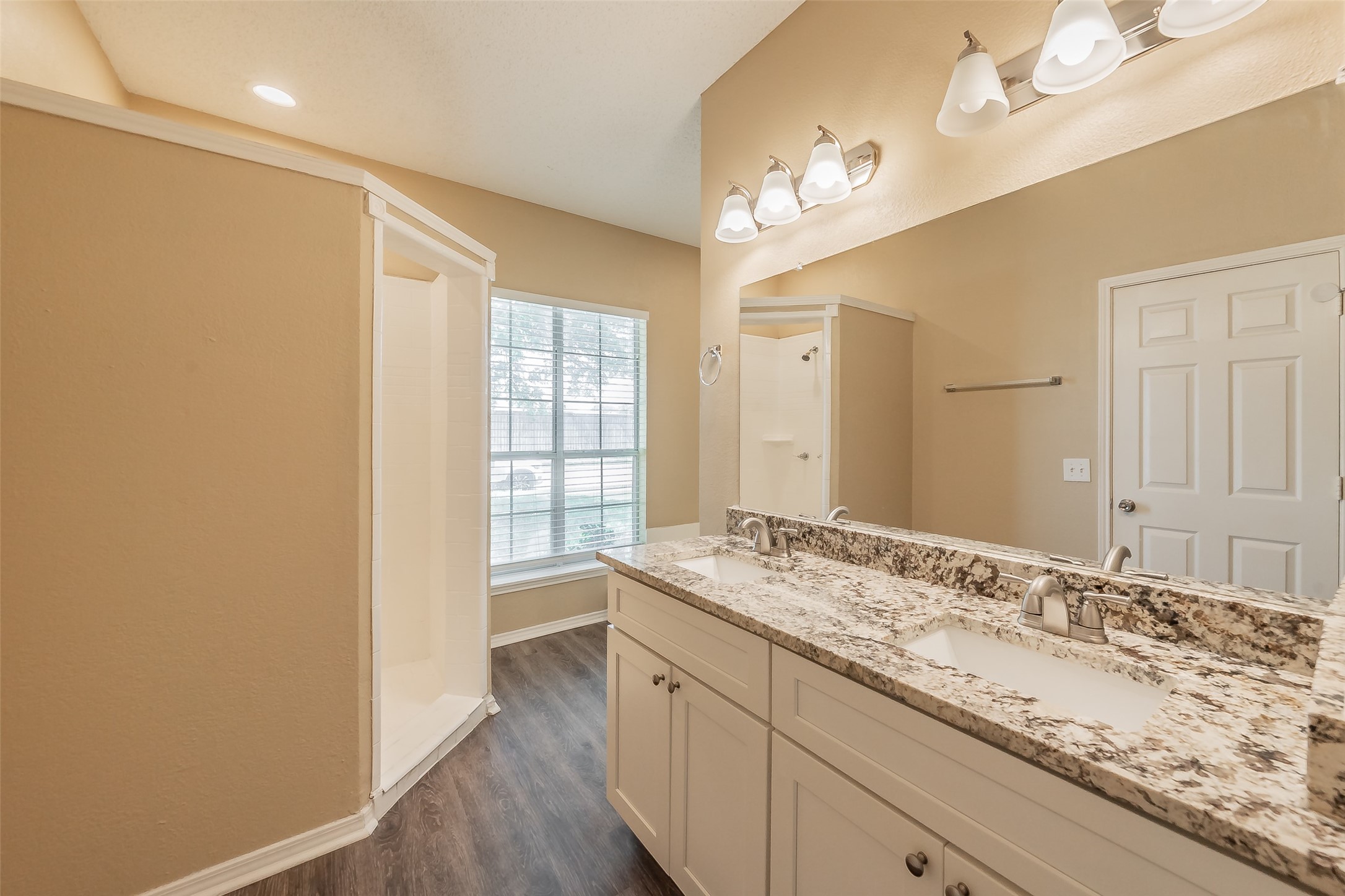 1301 Woodthorpe Drive Mesquite TX 75181