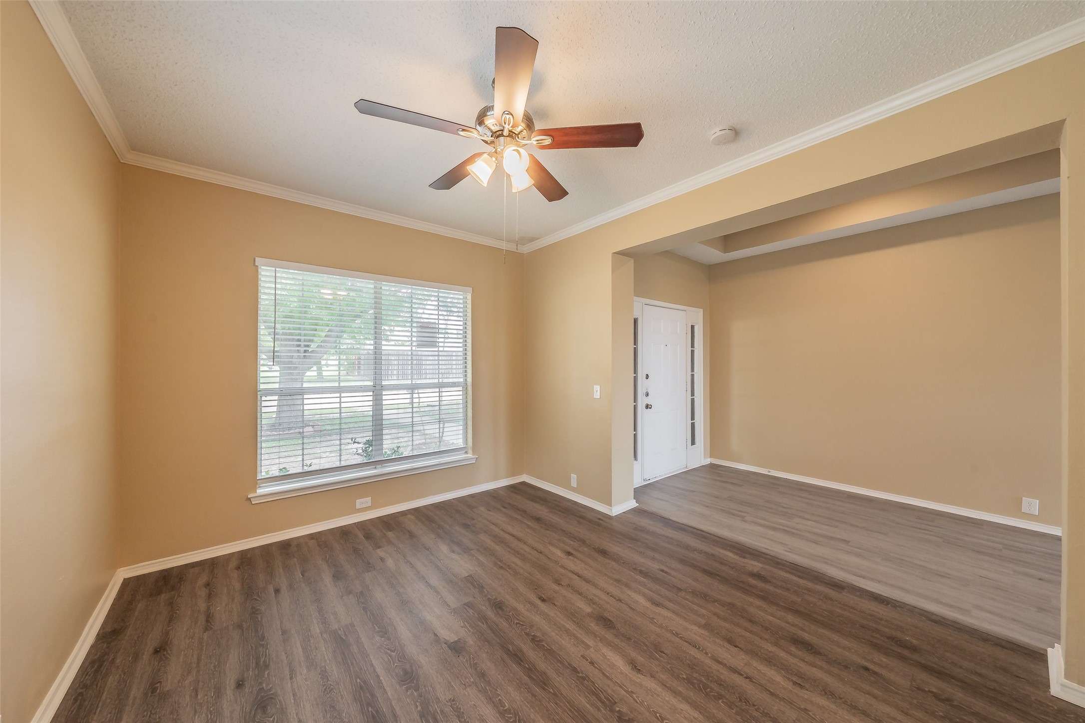 1301 Woodthorpe Drive Mesquite TX 75181