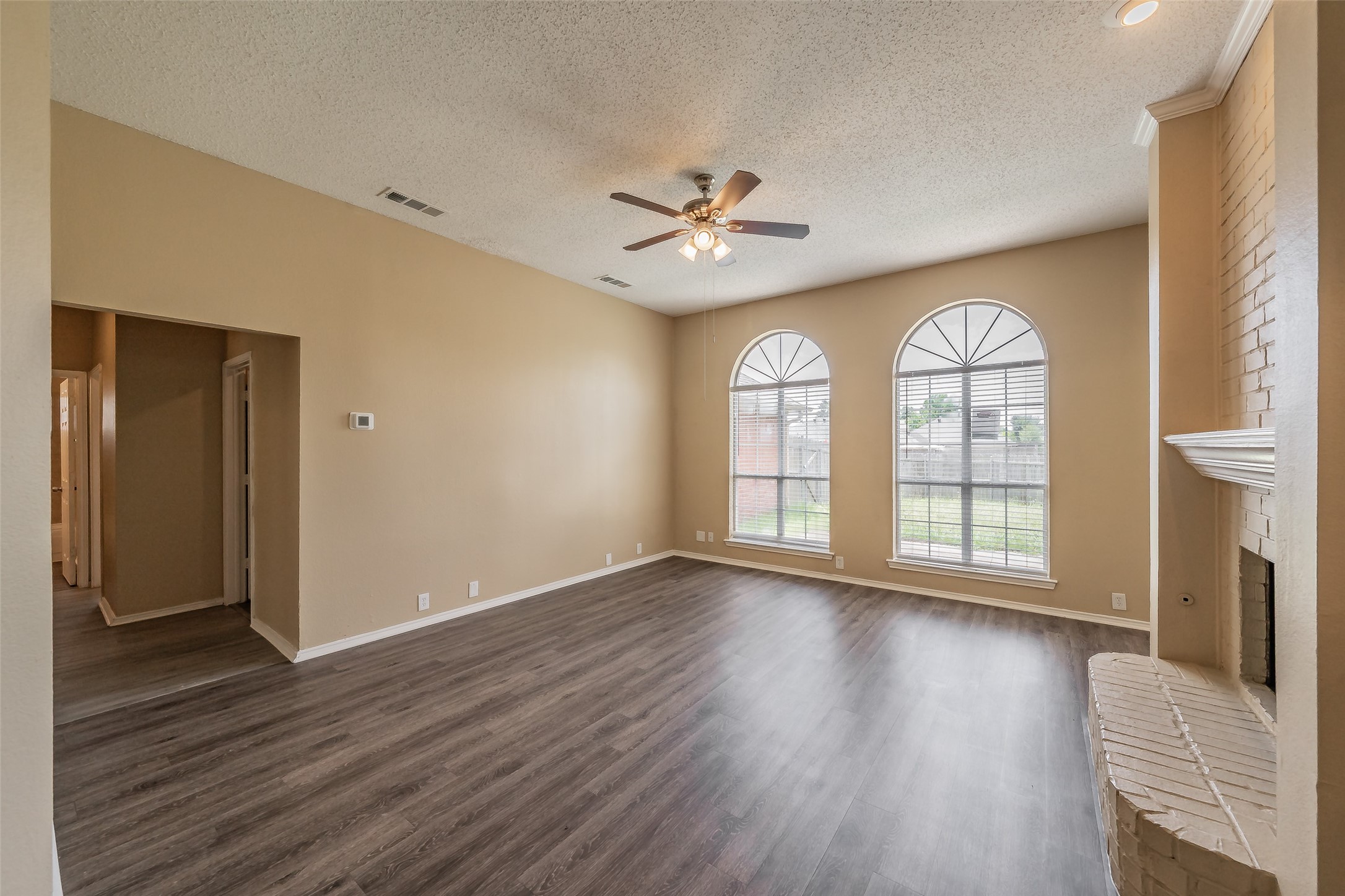 1301 Woodthorpe Drive Mesquite TX 75181
