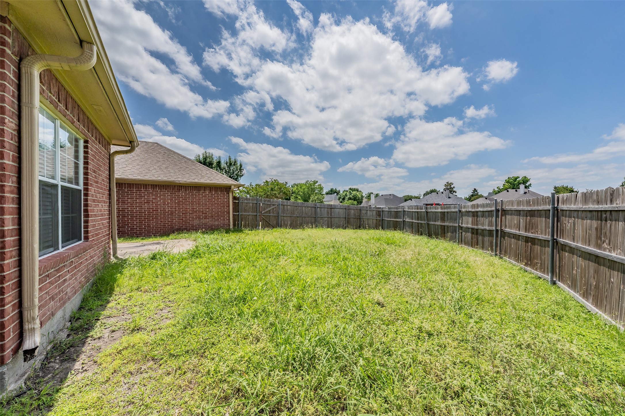 1301 Woodthorpe Drive Mesquite TX 75181