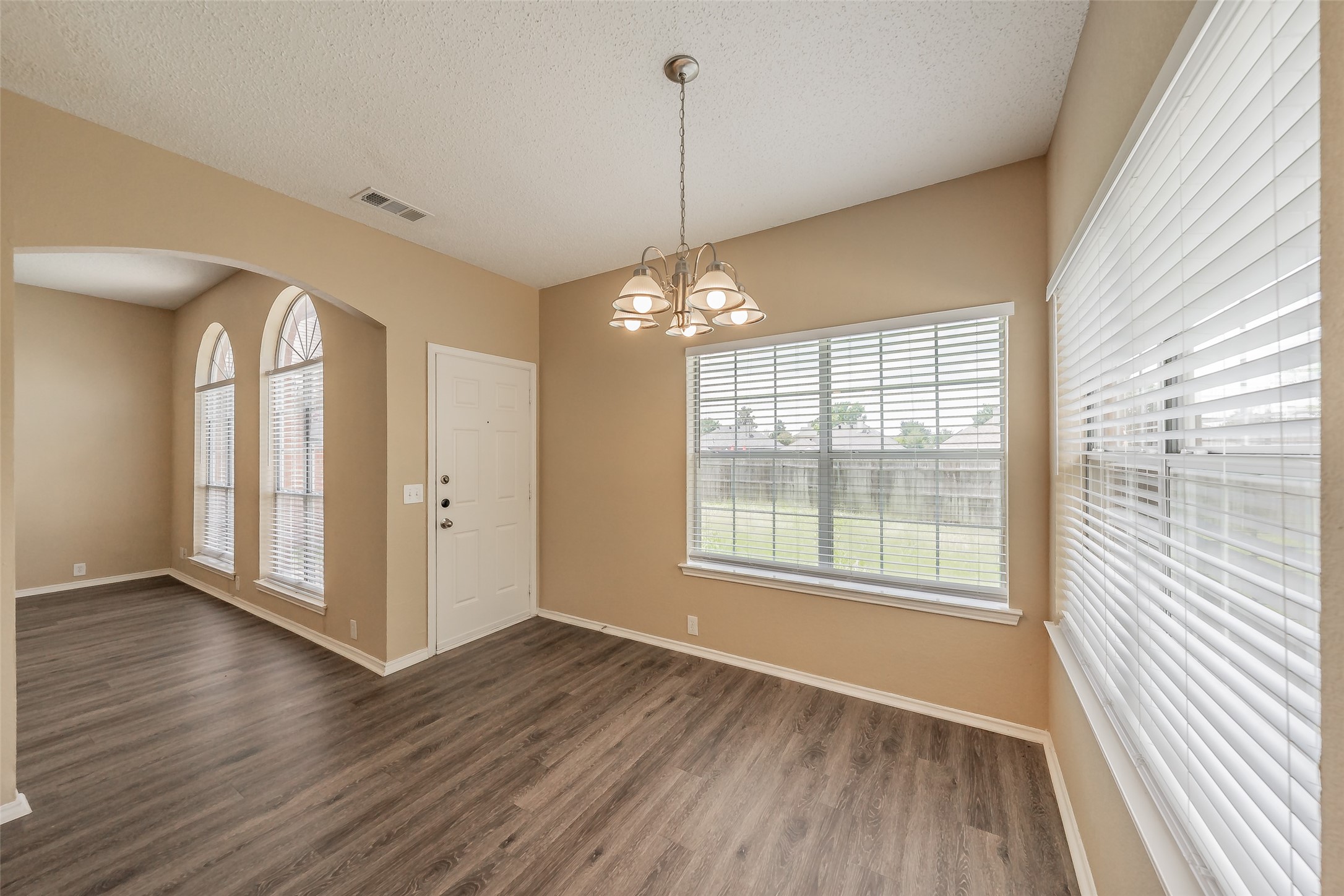 1301 Woodthorpe Drive Mesquite TX 75181