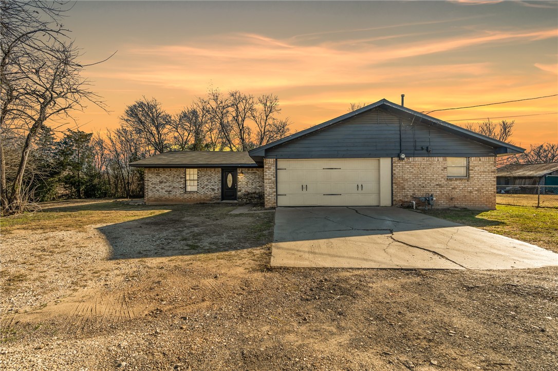 822 Carter Street Marlin TX 76661