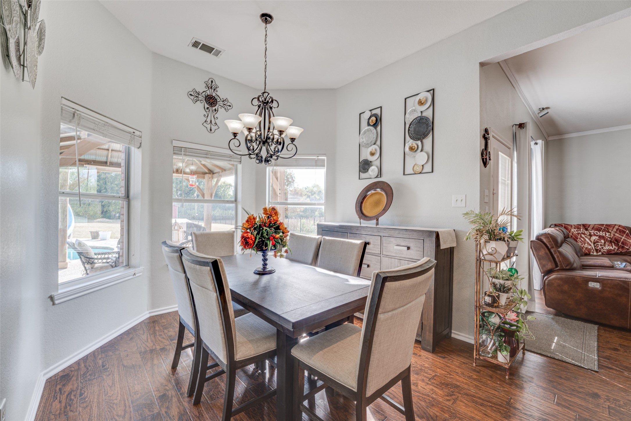 300 Springfield Lane Red Oak TX 75154