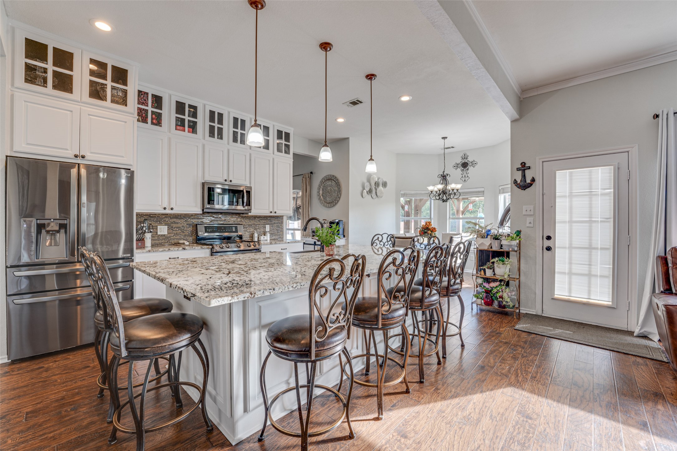 300 Springfield Lane Red Oak TX 75154