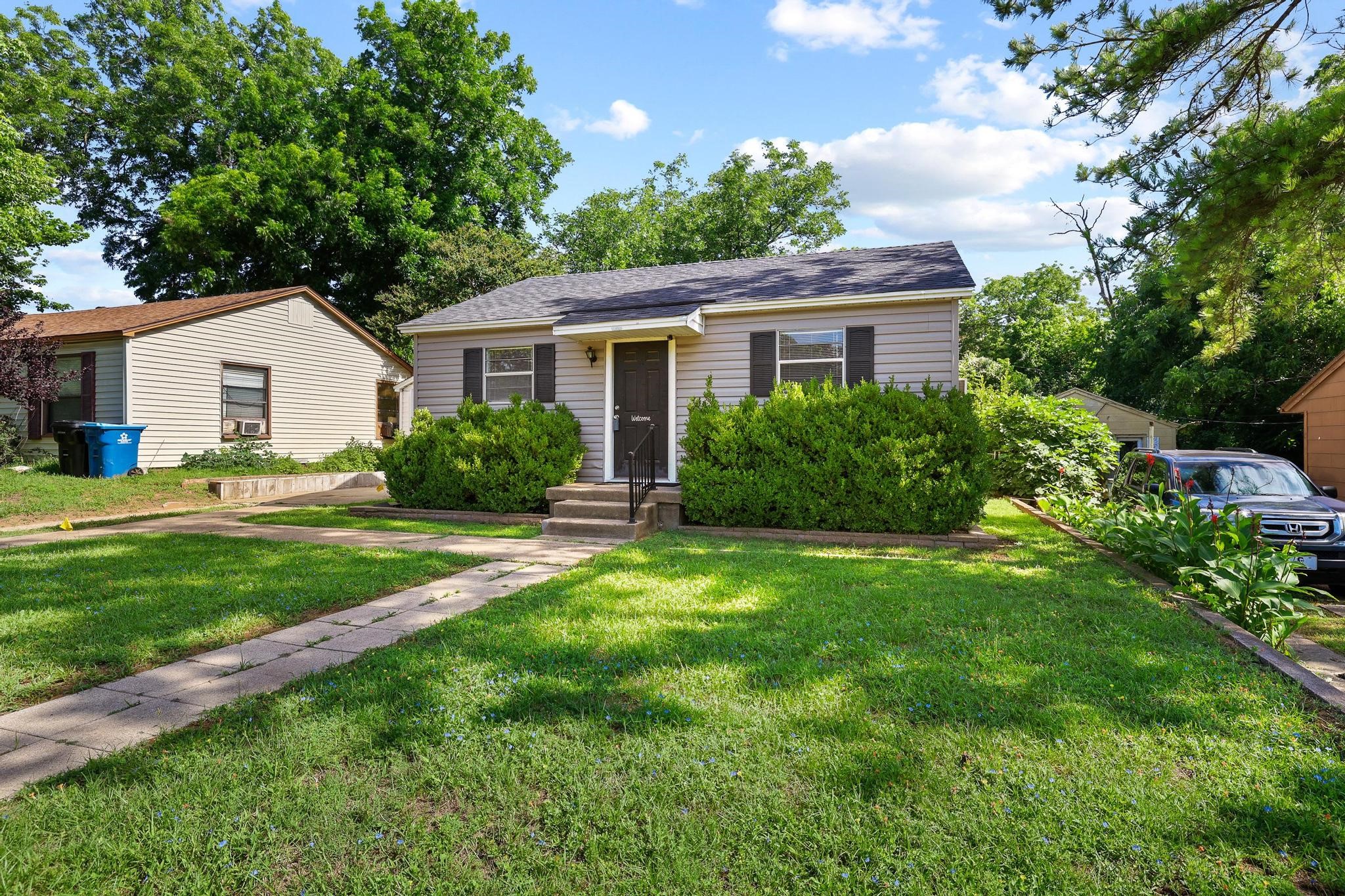 709 W Hanna Street Denison TX 75020