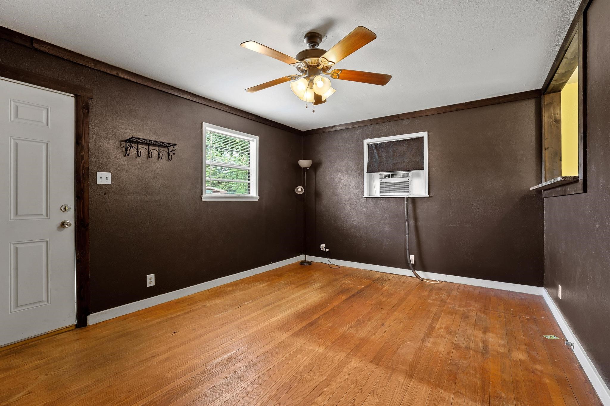 709 W Hanna Street Denison TX 75020