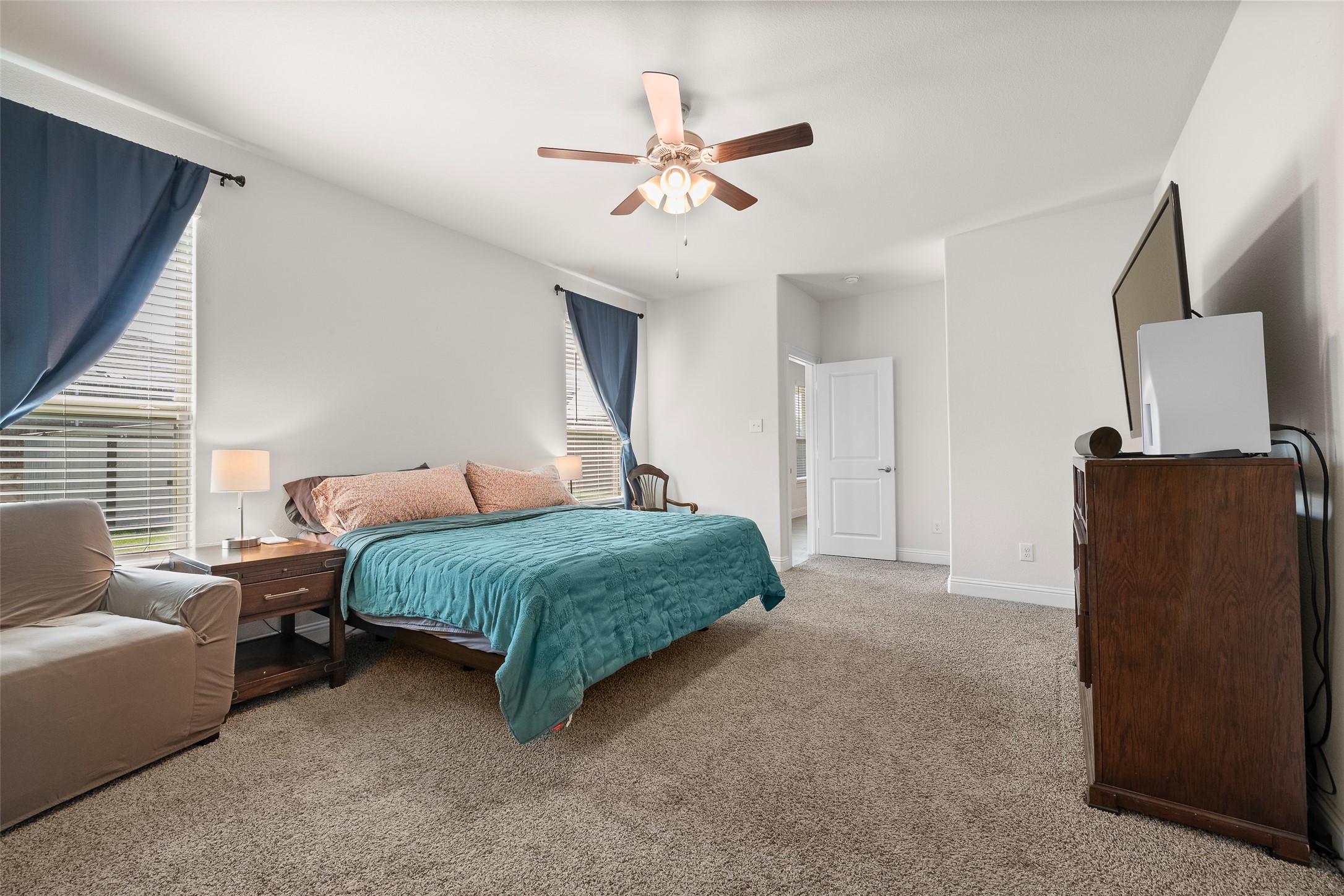 11000 Canyon Mine Drive Aubrey TX 76227