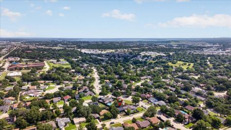 901 Huntington Drive Lewisville TX 75067