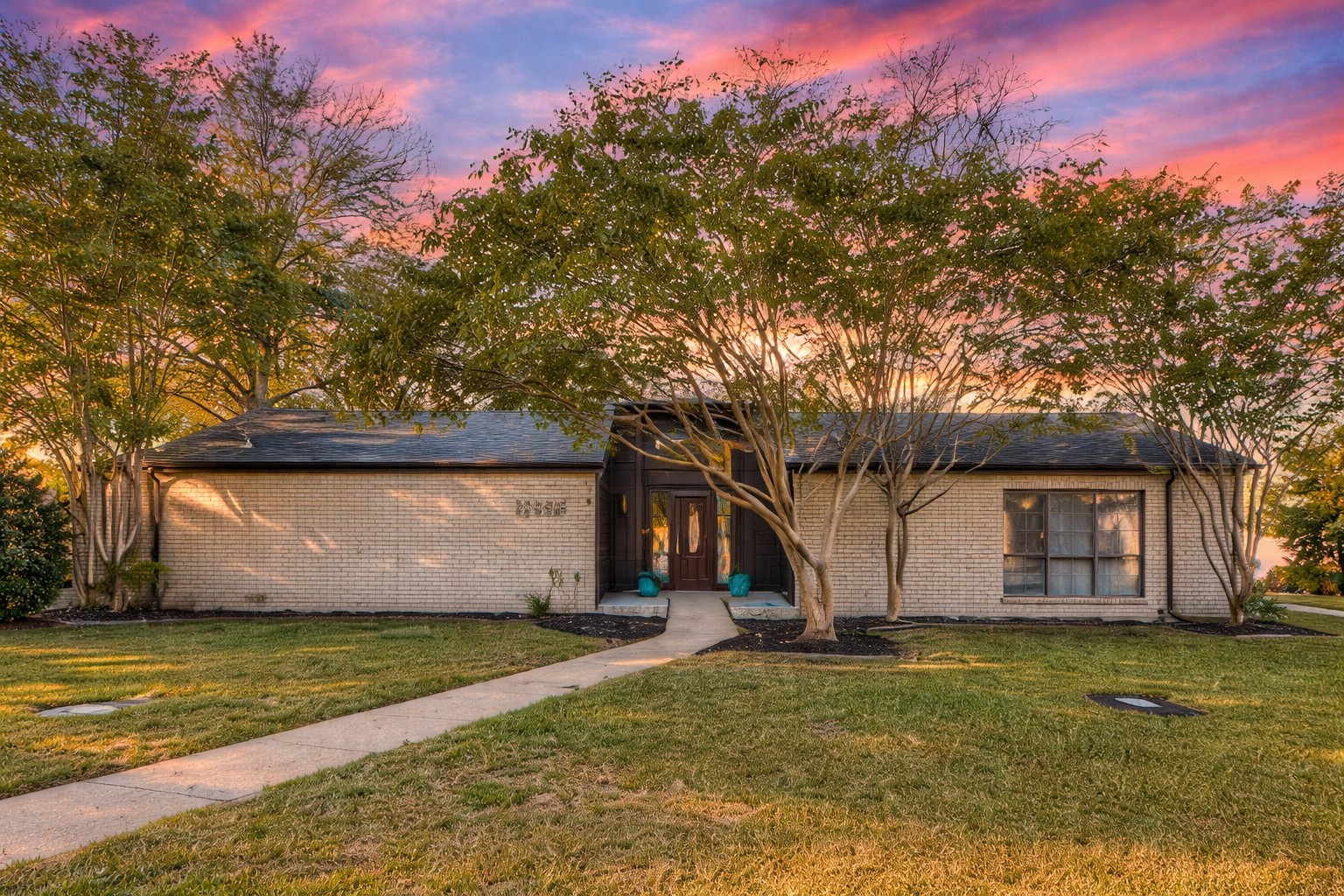 10102 Morgan Meadow Lane Dallas TX 75243