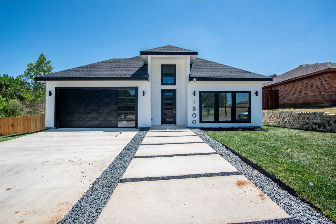 1800 Kirnwood Drive Dallas TX 75232