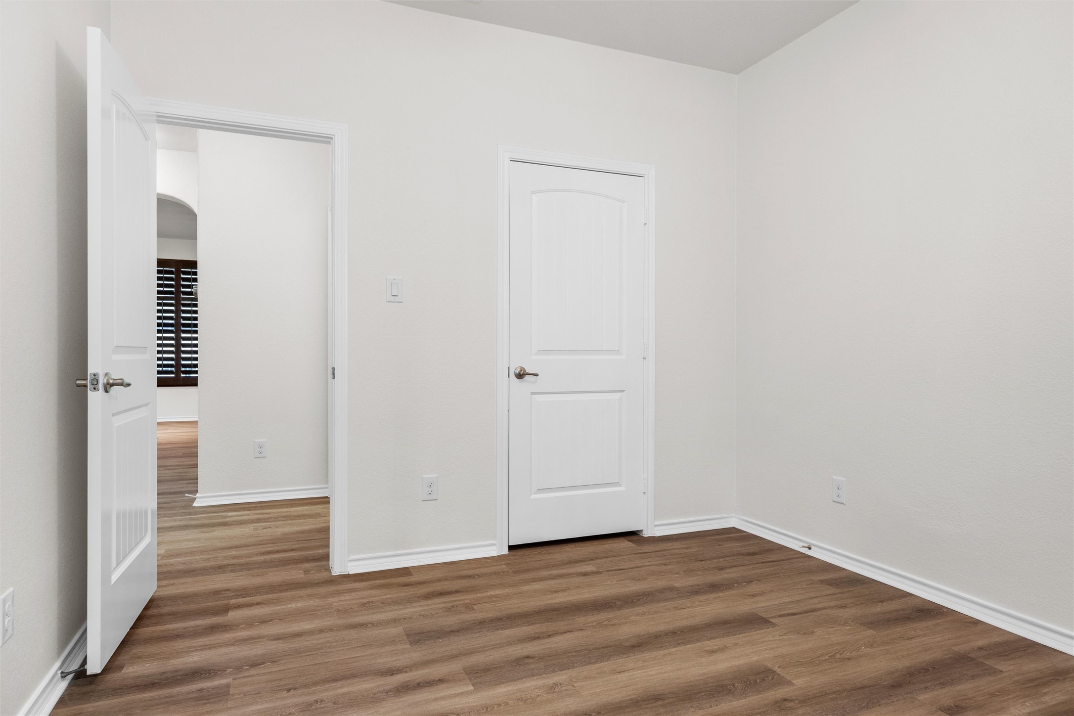 1217 Meadowlakes Drive Azle TX 76020