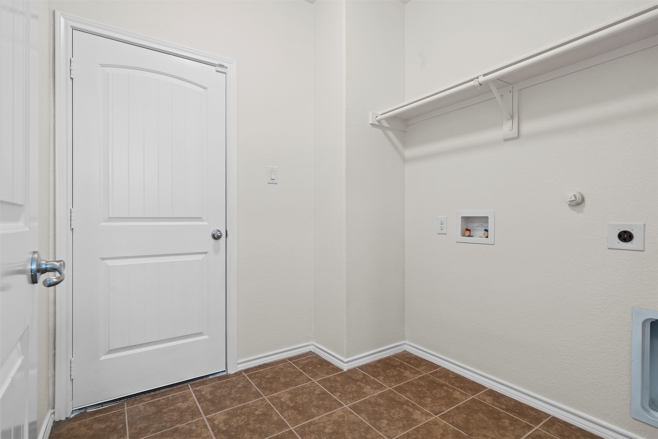 1217 Meadowlakes Drive Azle TX 76020