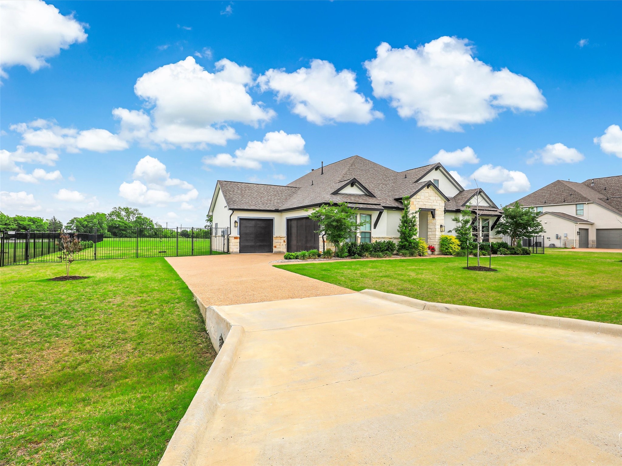 1010 Moon Deck Trail Lucas TX 75002