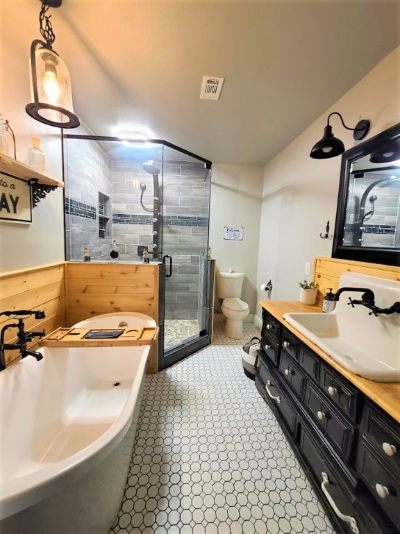 208 King Avenue Howe TX 75459