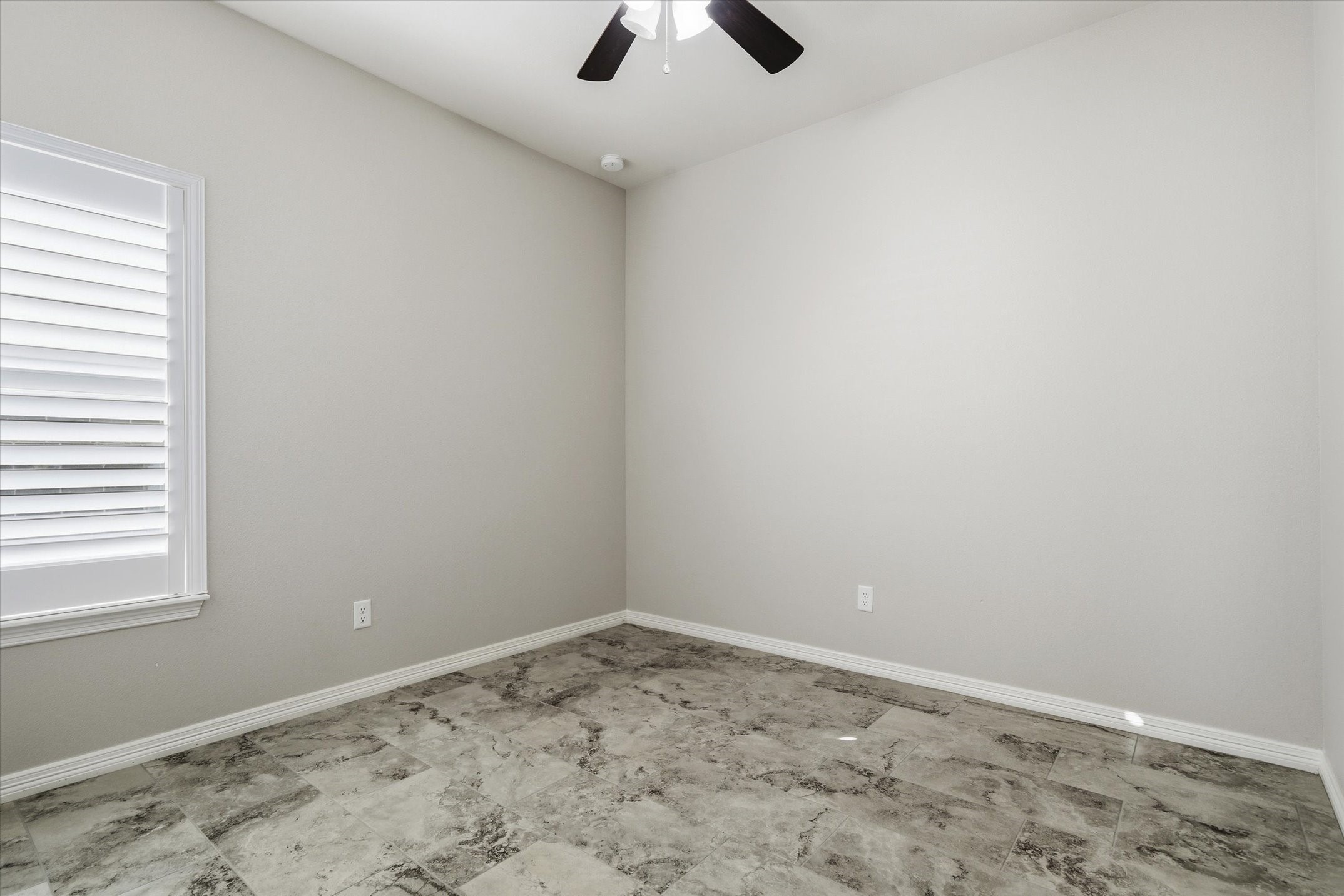 220 Patience Avenue Lindale TX 75771