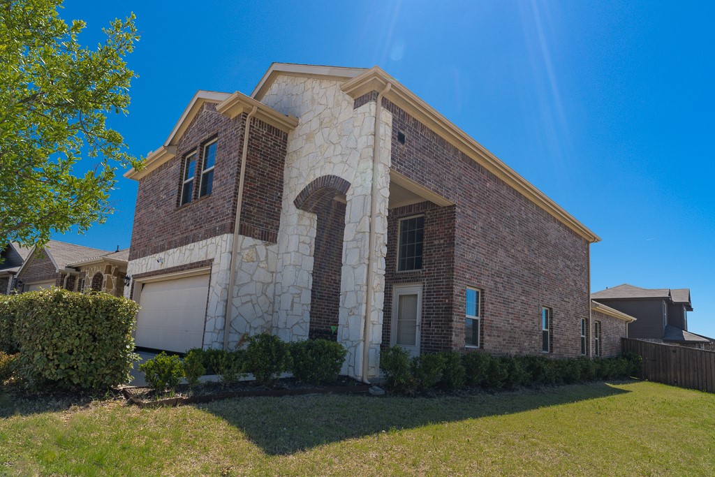 2070 Puma Street Crandall TX 75114