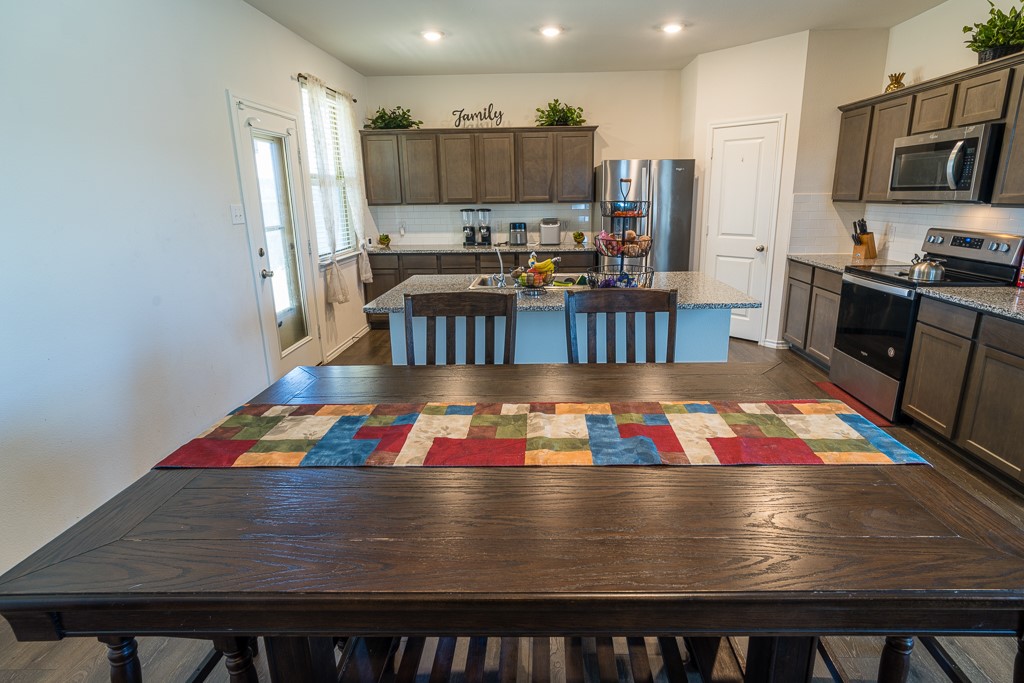 2070 Puma Street Crandall TX 75114