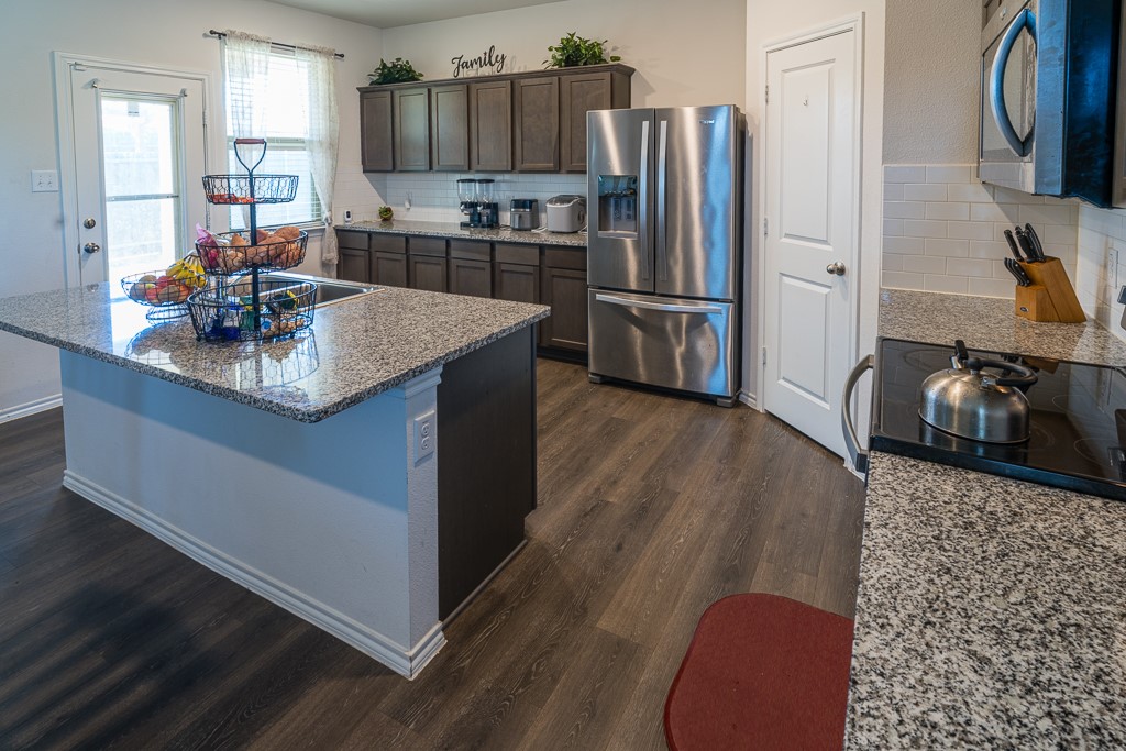 2070 Puma Street Crandall TX 75114