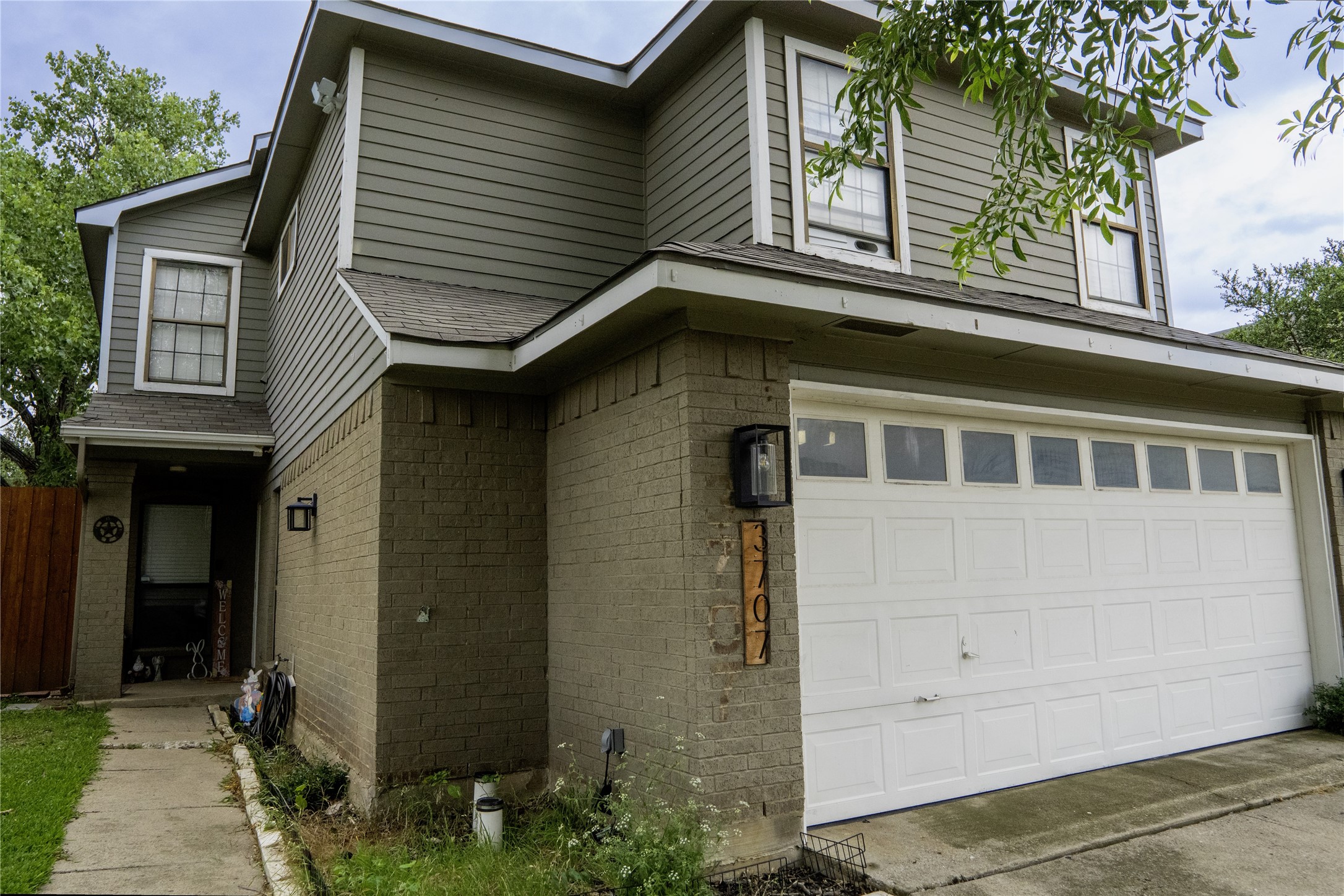 3707 Clover Hill Lane Carrollton TX 75007
