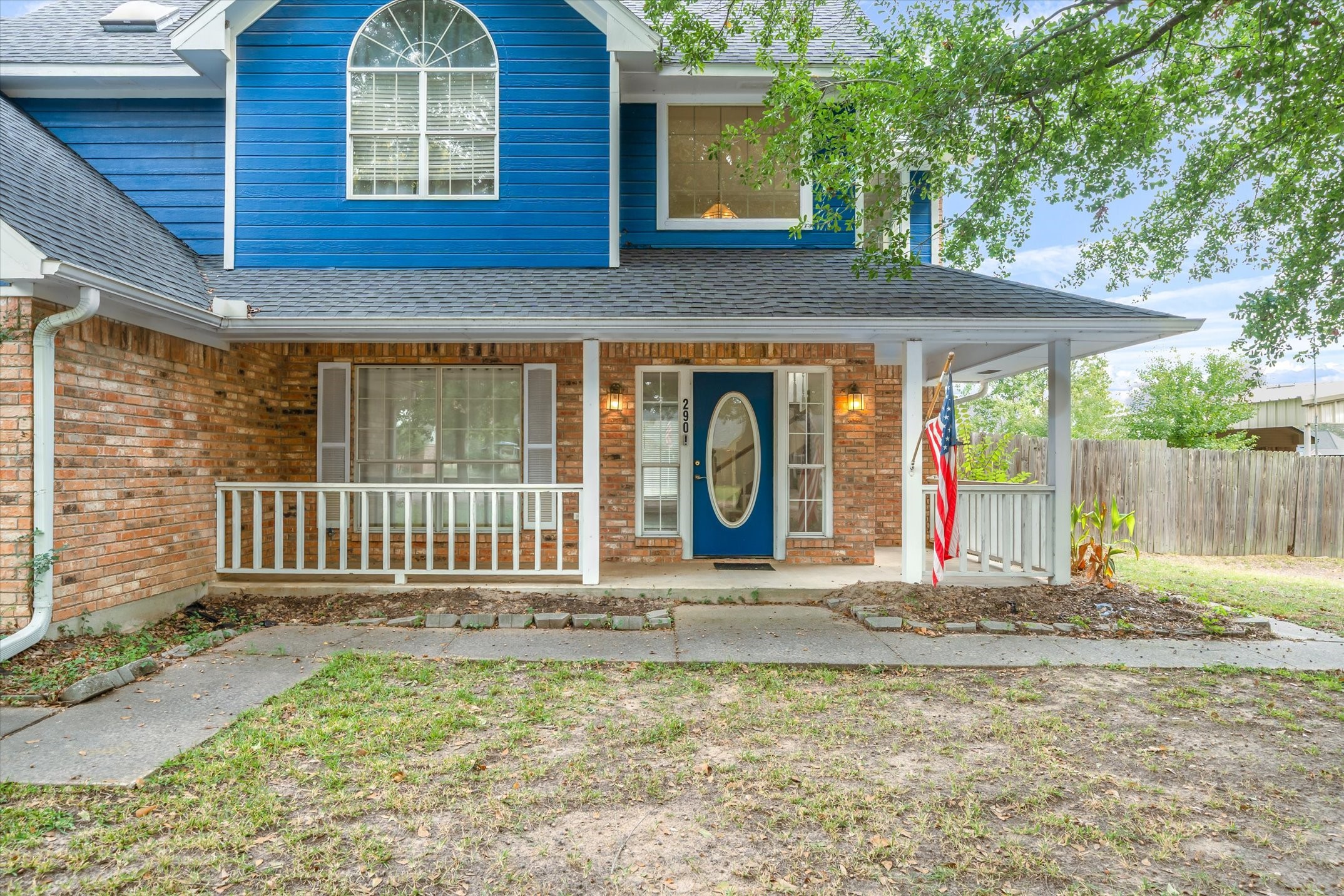 290 Sycamore Street Van TX 75790