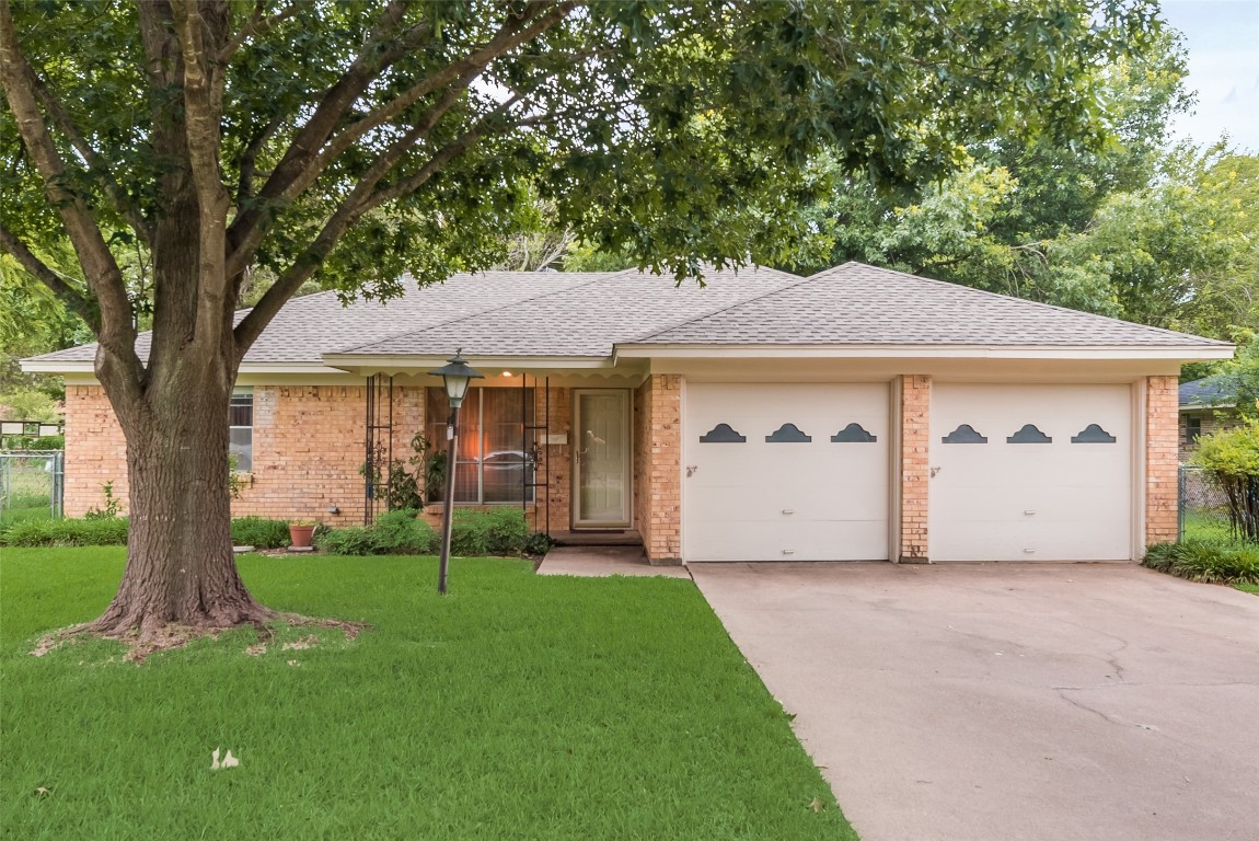 3116 Bridal Wreath Lane Dallas TX 75233