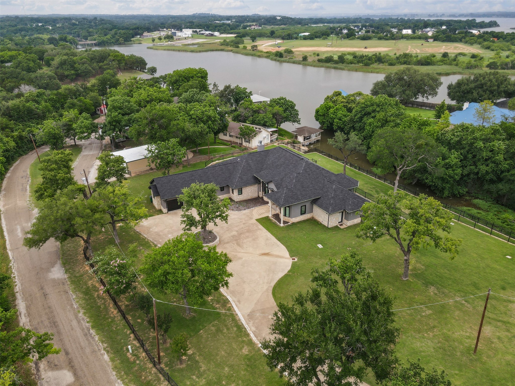 2100 Gene Court Granbury TX 76048