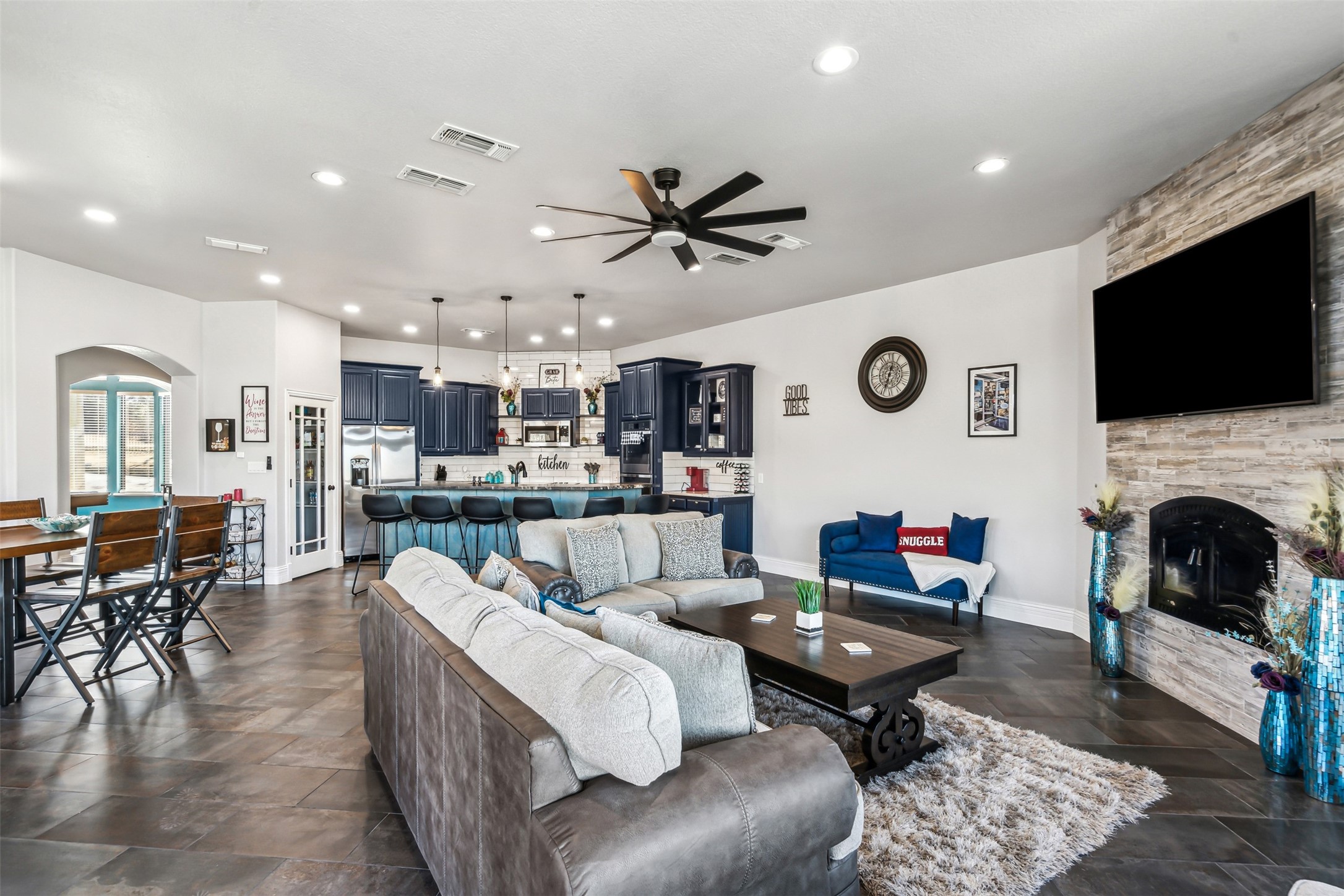 2100 Gene Court Granbury TX 76048