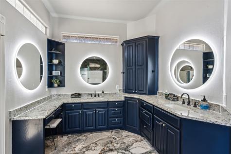2100 Gene Court Granbury TX 76048
