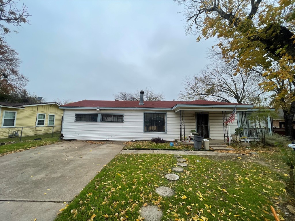 3925 Frisco Avenue Forest Hill TX 76119