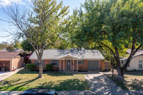 361 Blueberry Lane Grand Prairie TX 75052