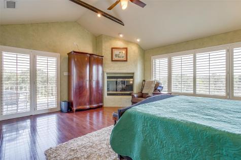 331 Clear Lake Lane Weatherford TX 76087