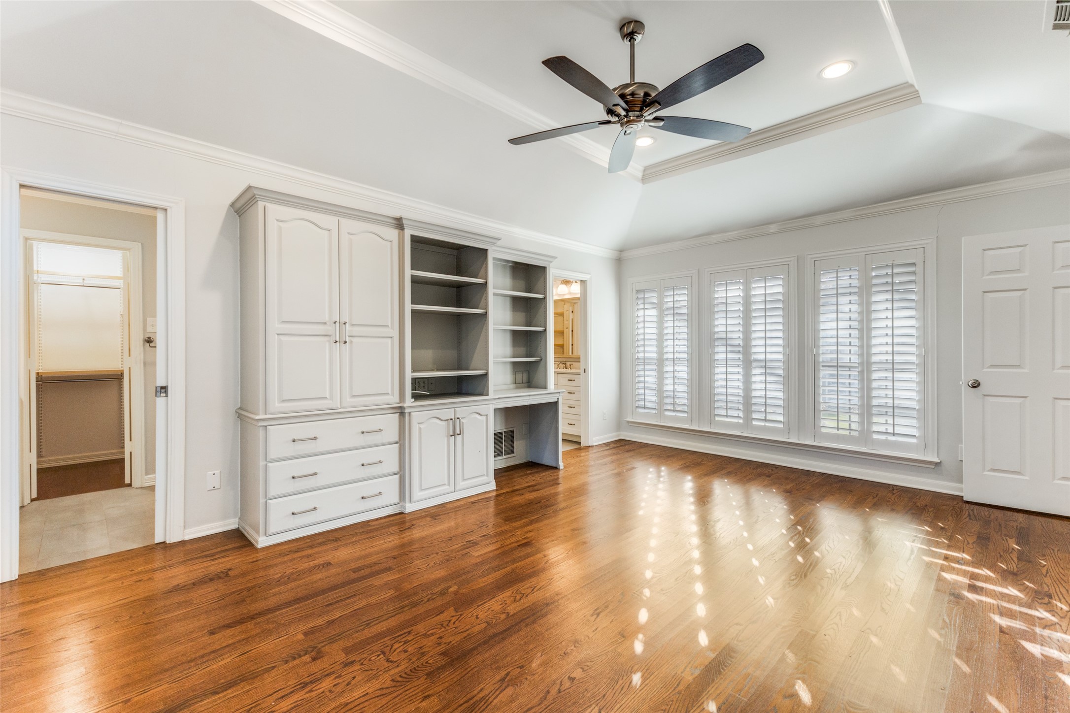 8014 Abramshire Avenue Dallas TX 75231